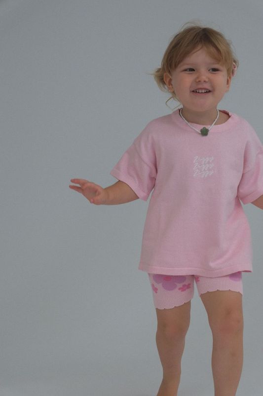 SIGNATURE TEE | DAHLIA