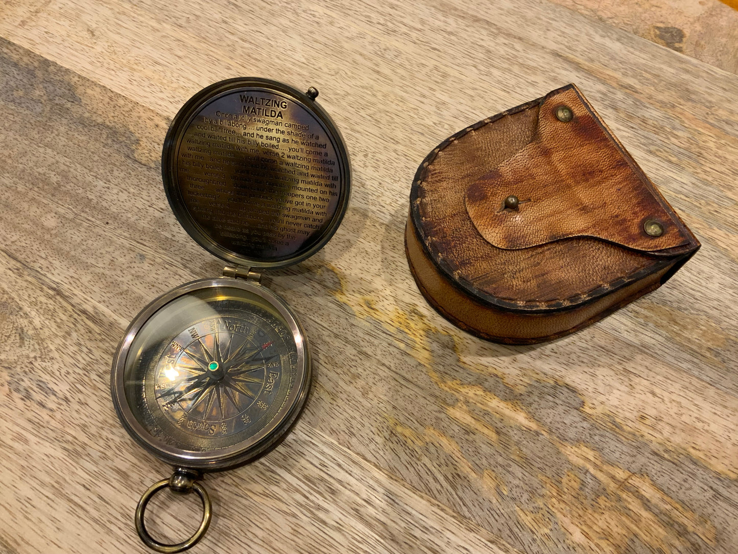 Kookaburra Compass