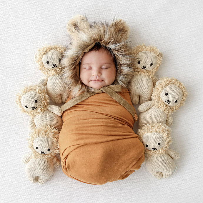 CUDDLE AND KIND - Baby Lion